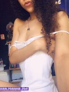Sweetlilmiracle Onlyfans Nude Photos Leaked